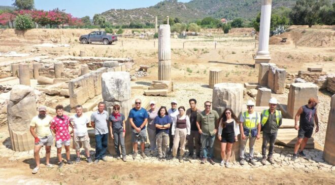 Klaros Kutsal Alanı : Ege’nin Arkeolojik Hazinesi